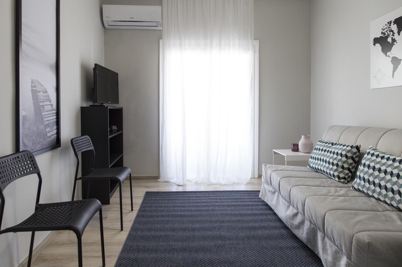 Petite Apartment Athens Luaran gambar